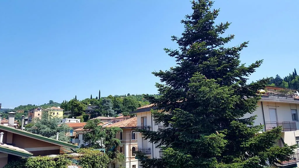 アパート Residenza Le Dimore Centro ヴェローナ イタリア